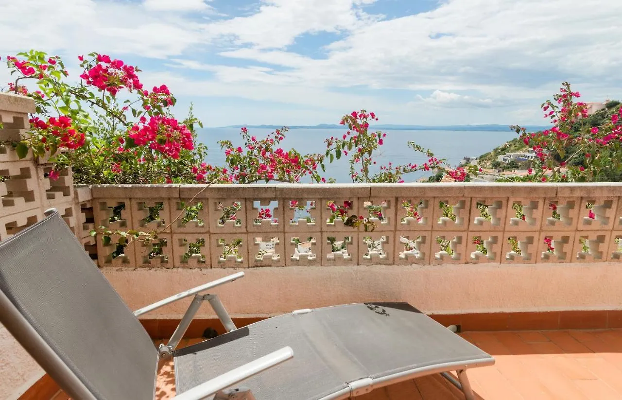 Villa Buraux Roses